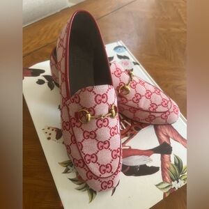 Gucci Jordaan Canvas Loafer in Red Size 37